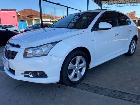 CHEVROLET CRUZE 1.8 LTZ SPORT6 16V FLEX 4P AUTOMÁTICO CHEVROLET CRUZE 1.8 LTZ SPORT6 16V FLEX 4P AUTOMÁTICO